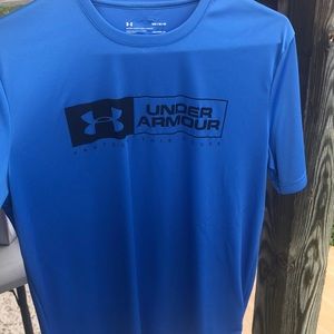 Under armor tee